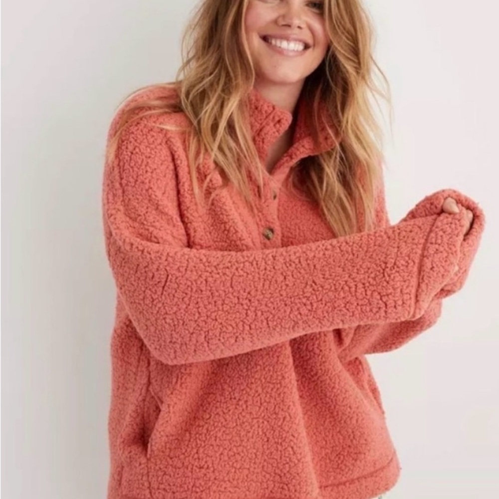 Aerie Half-Button Sherpa Pullover (last photo for fit reference) - Picture 6 of 6